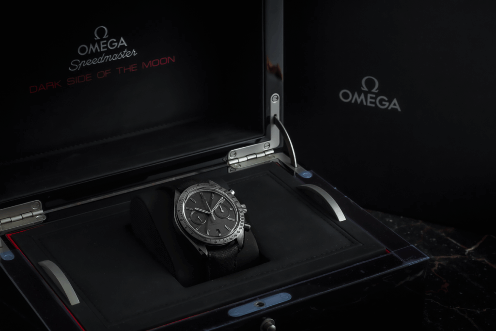 Omega Speedmaster Dark Side Of The Moon