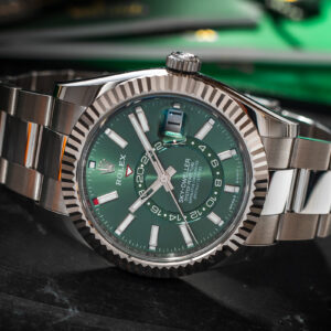 Rolex Sky-Dweller 336934 Green Automatic COSC 42mm Unworn/Complete