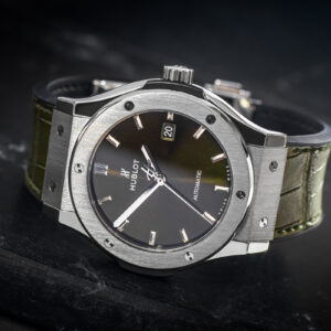 Hublot Classic Fusion 42 Green 542.NX.8970.LR Titanium 42mm/kpl.