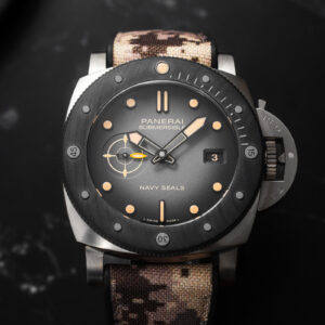 Panerai Submersible U.S. Navy Seals Titanio PAM01669 47mm Nienoszony/kpl