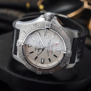 Breitling Avenger Seawolf 3000m A17330 Automatic COSC 45mm