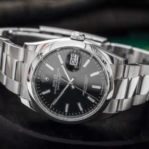 Rolex Datejust 36 126200 Black Dial Oyster 36mm/Complete Set