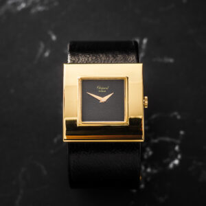 Chopard Vintage Lady Black Dial Manual 18k Gold 28mm X 28mm