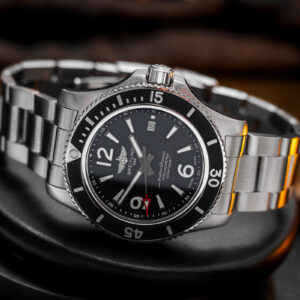 Breitling Superocean 1000m Black Dial A17367 Automatic COSC 44mm/Pouch