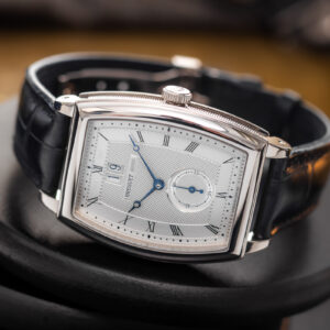 Breguet Héritage Big Date 5480 18k Gold Automatic 33mm X 39mm